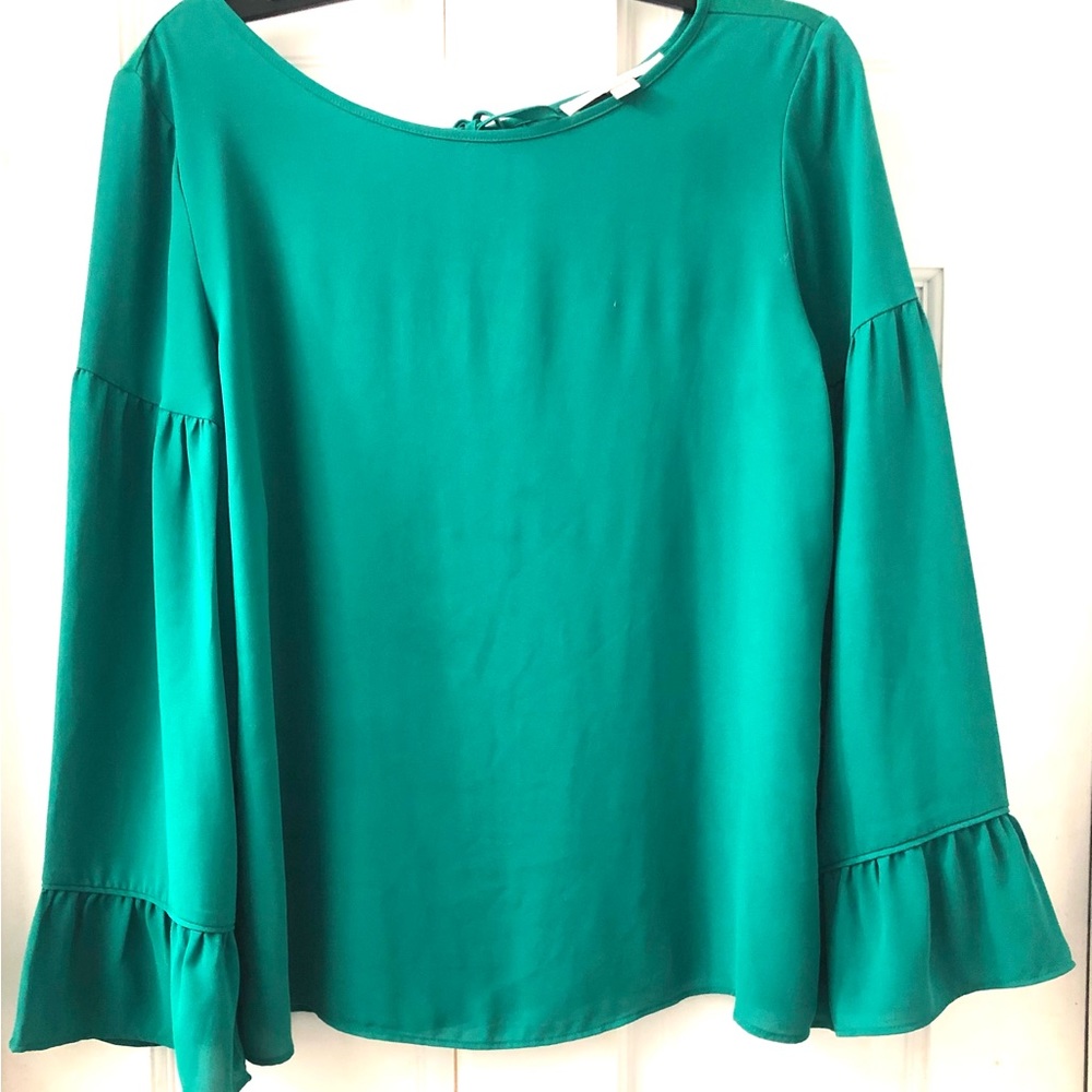 🌼LOFT Mixed Media Blouse